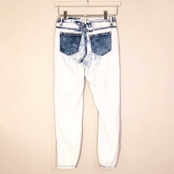Rue 21 | Distressed Light Wash Denim | 3/4 - Picture 3 of 3